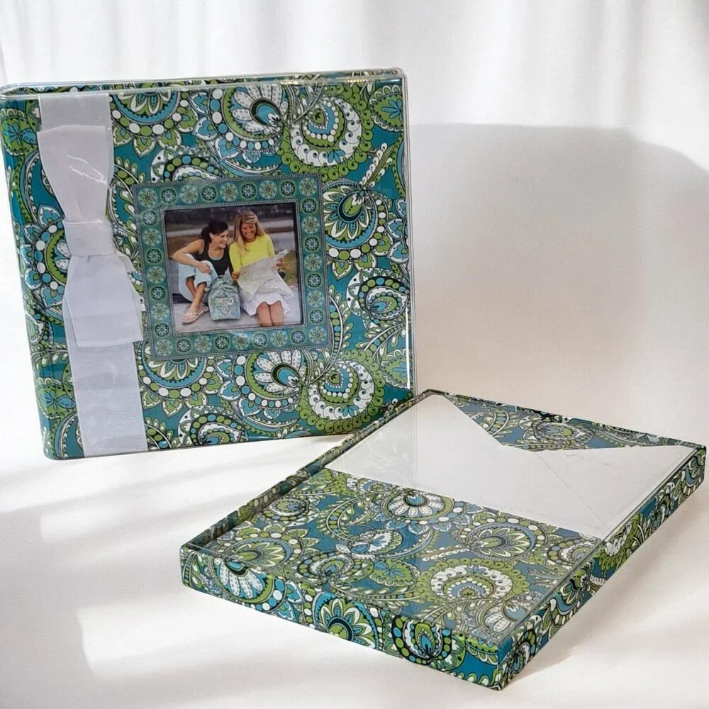 Vera Bradley Deluxe Photo Album Turquoise Peacock Paisley 100 Page 200 Photos